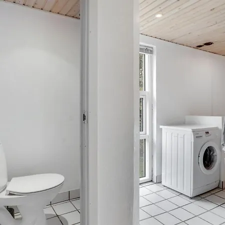 Casa vacanze Samine - 100m From The Sea In Ne Jutland By Interhome Hadsund