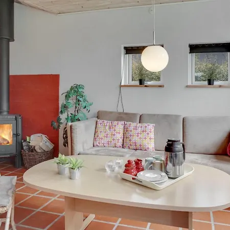 Casa vacanze Samine - 100m From The Sea In Ne Jutland By Interhome